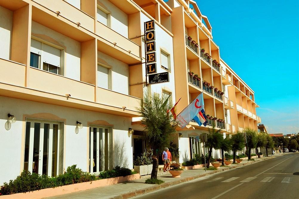 אלגהרו Hotel San Marco מראה חיצוני תמונה